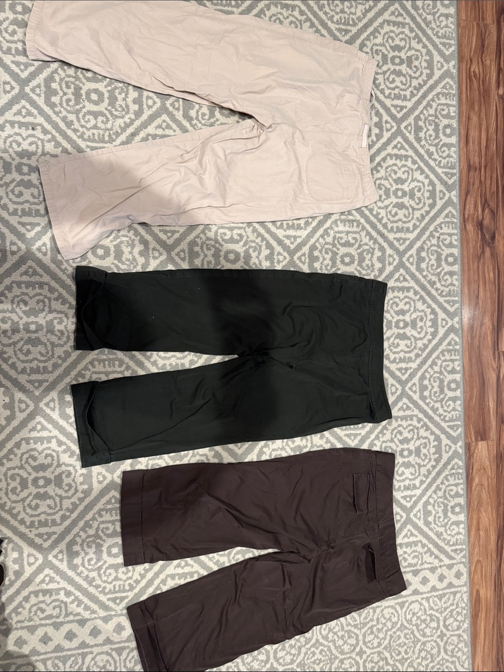 Capri Pants Bundle - Picture 5 of 6